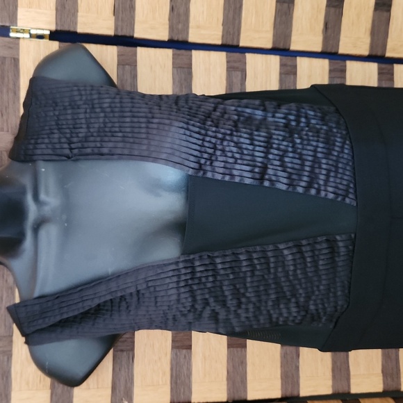 NWT!! Bebe catsuit zip back open back - Picture 7 of 12